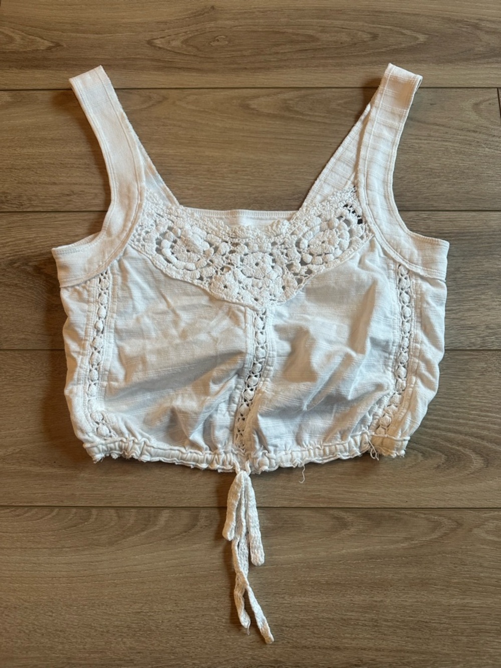 Free People White Crochet-Detail Crop Top 18in pit to pit
